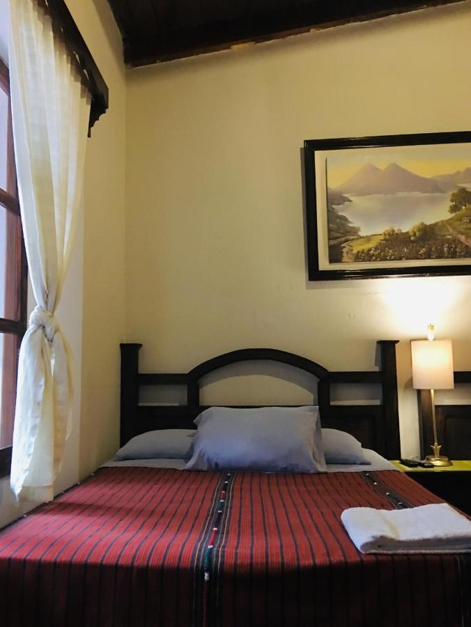 Dionisio Inn Antigua Εξωτερικό φωτογραφία