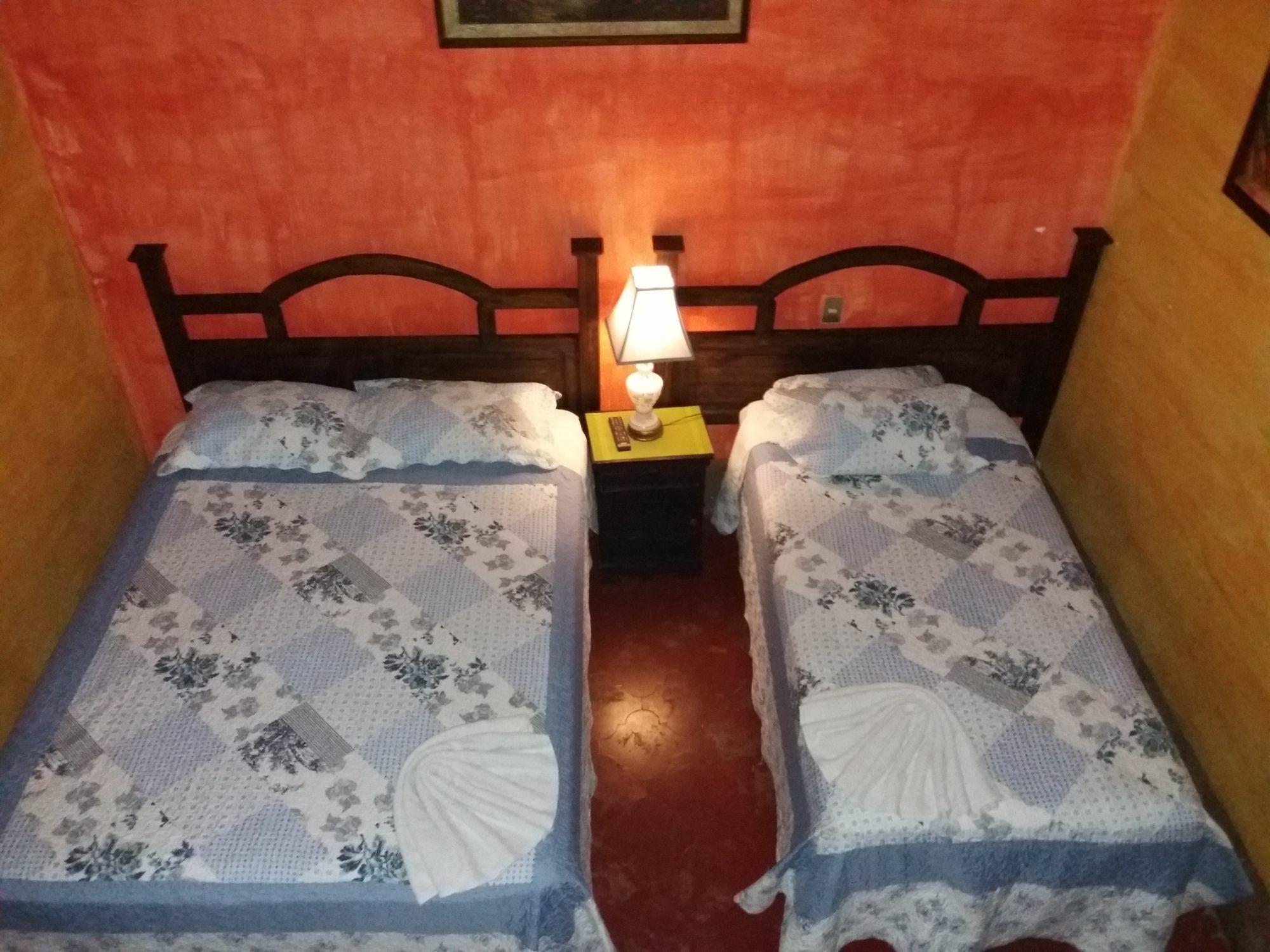 Dionisio Inn Antigua Εξωτερικό φωτογραφία