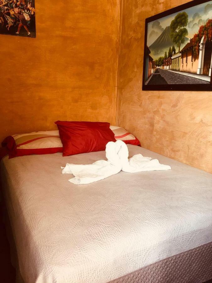 Dionisio Inn Antigua Εξωτερικό φωτογραφία